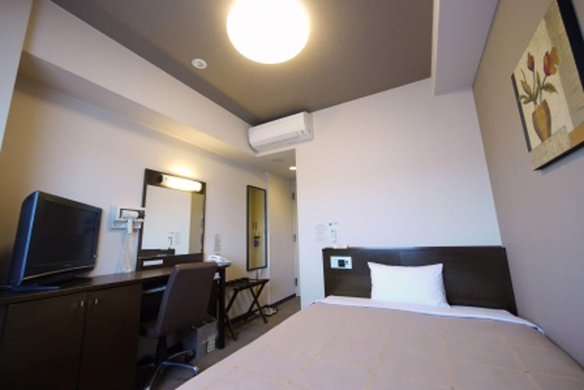 Hotel Route-Inn Higashimuroran Ekimae Экстерьер фото